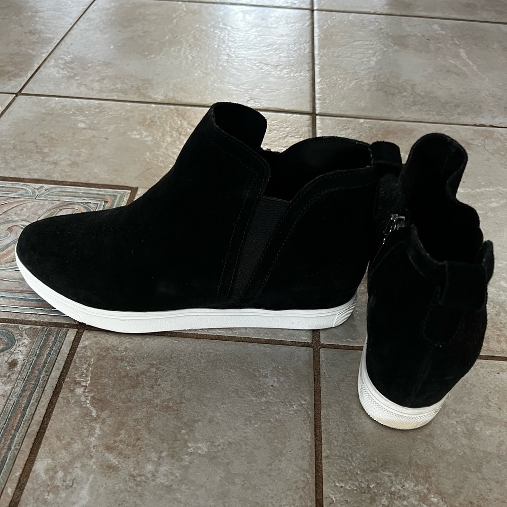 Blondo High Top Wedge Sneakers